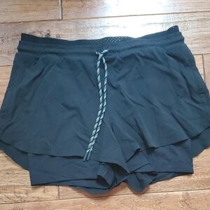 Athleta Crest 2 In 1 Shortie